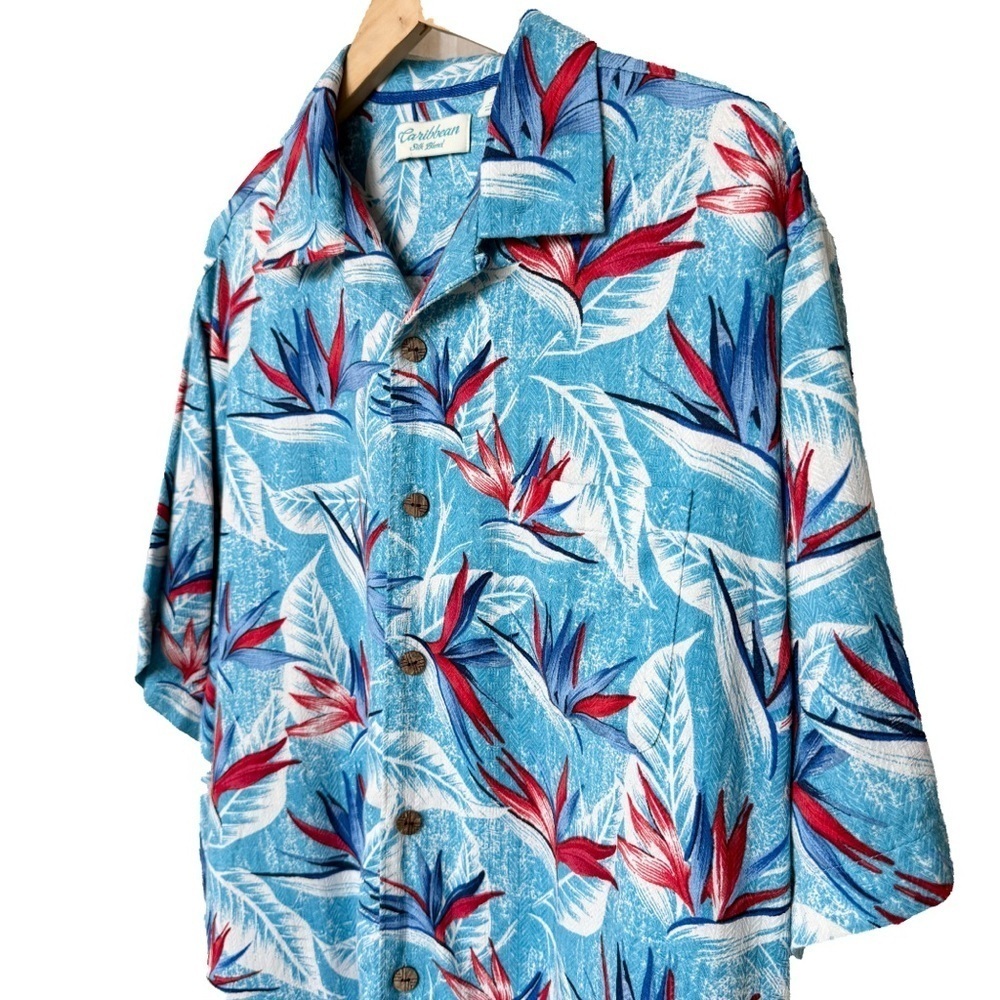 Caribbean Men's Blue Floral Silk Blend Tropical Camp Shirt Size L Casual Summer